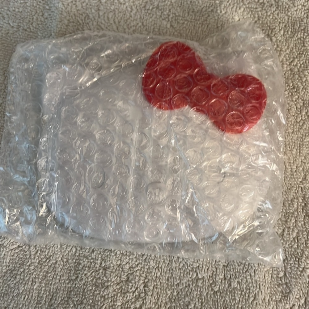 Hello Kitty Kawaii Mirror with Red Bow - Picture 4 of 9